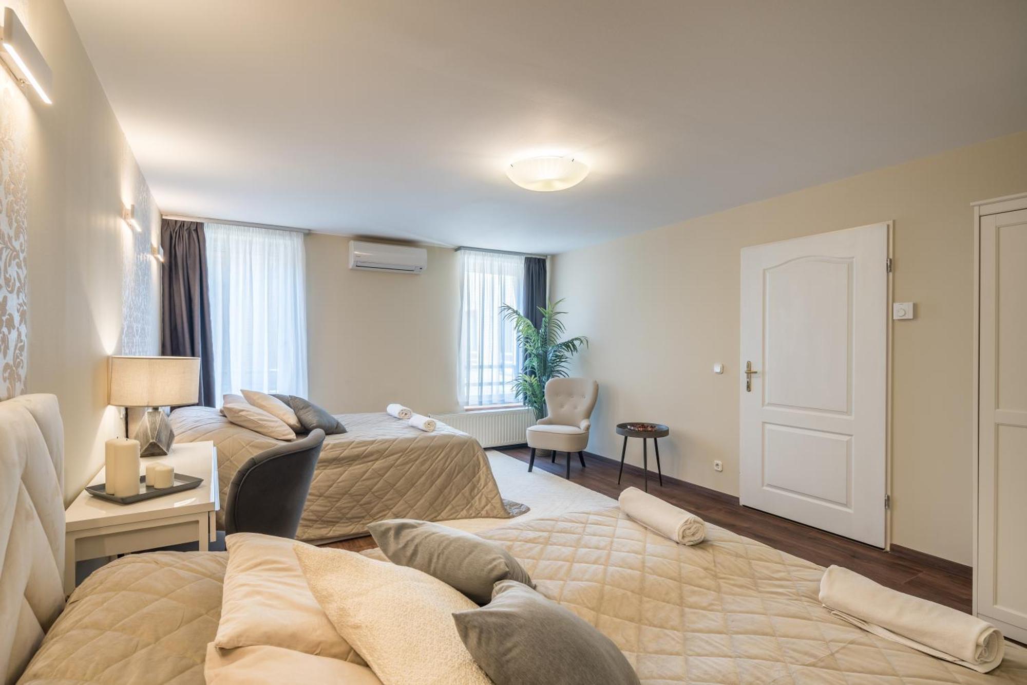 Budapest Harmony Apartments ภายนอก รูปภาพ