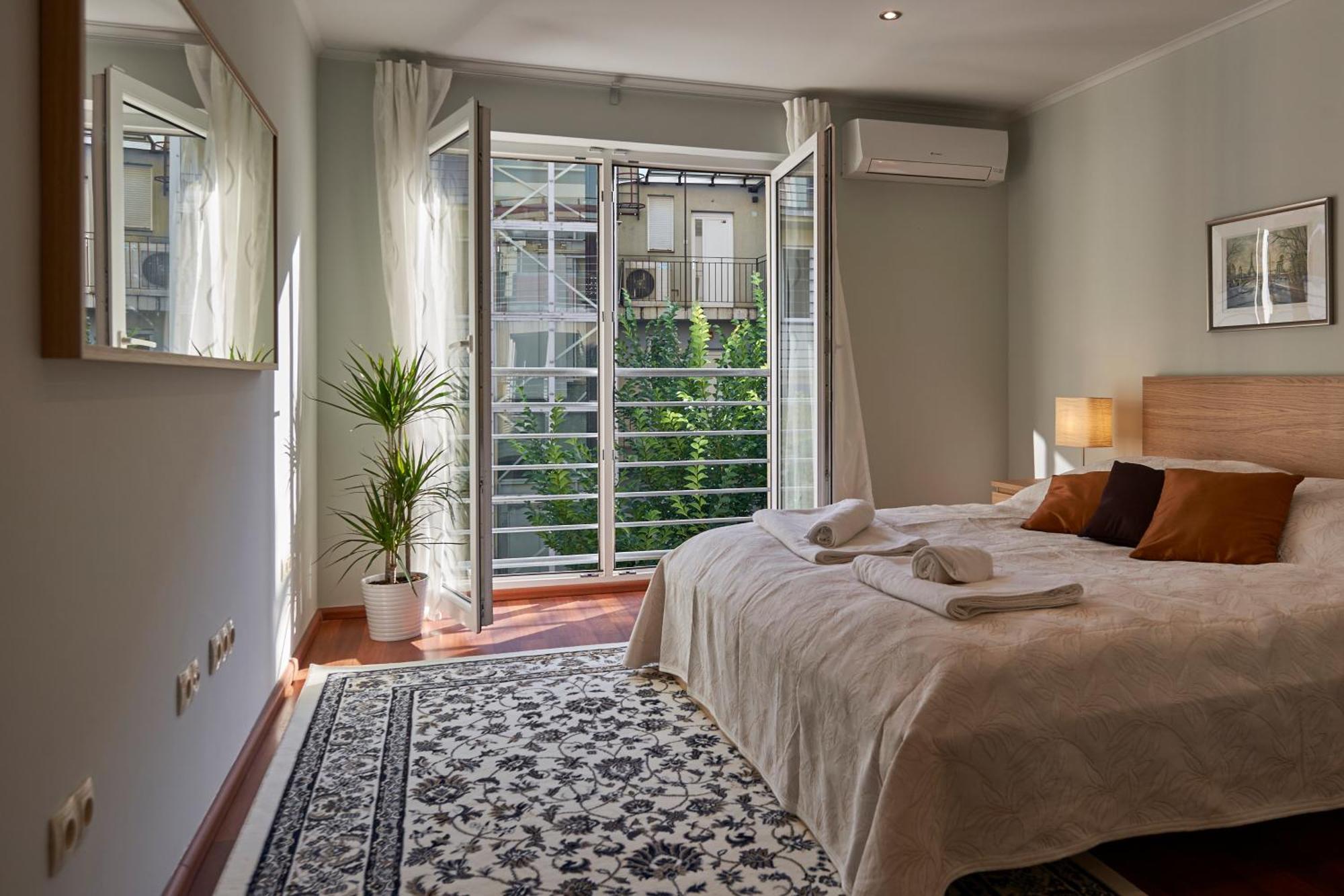 Budapest Harmony Apartments ภายนอก รูปภาพ