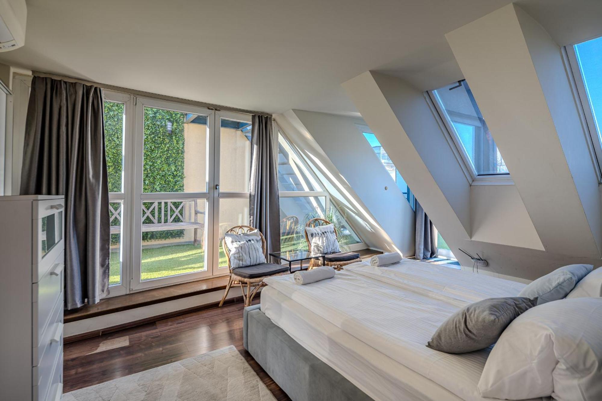 Budapest Harmony Apartments ภายนอก รูปภาพ